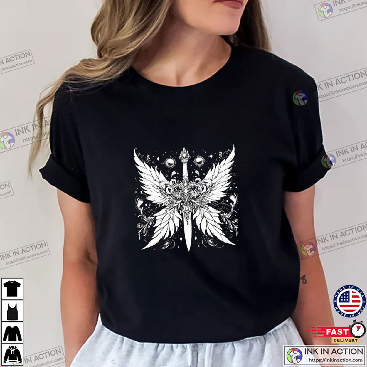 Vintage Faded Castlecore Medieval Knight T-Shirt Vintage Faded Castlecore Medieval Knight T-Shirt