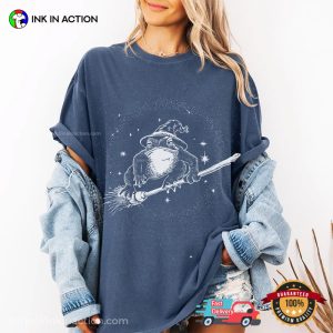 Witch Toad Halloween Comfort Colors Tee