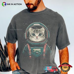 Astronaut Cat Space Retro Comfort Colors T-shirt