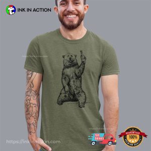 Craft Beer Drinking Bear Beer Lover T-shirt