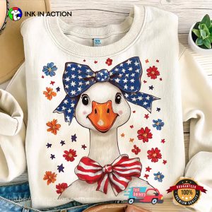 Fourth Of July Gloral Goose T-shirt