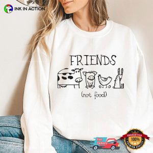 Friends Not Food Funny Vegetarian T-shirt Friends Not Food Funny Vegetarian T-shirt