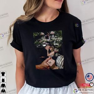 Love Story Taylor Swift And Travis Kelce Engaged T-shirt