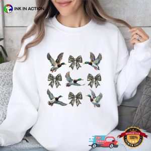 Mallard Ducks And Bow Happy Hunting Season Shirt