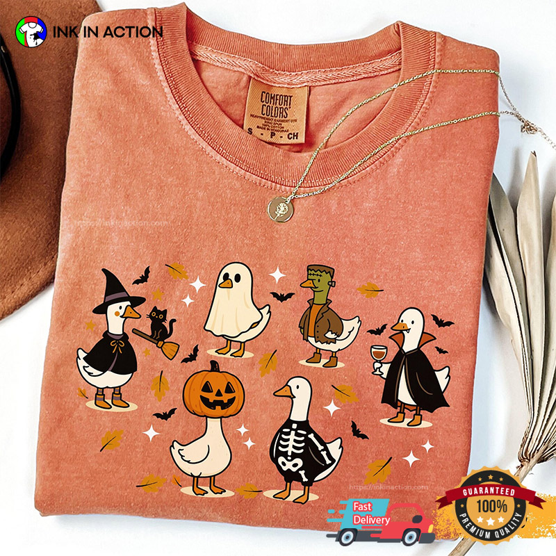 Halloween Goose Trick Or Treat Comfort Colors T-shirt Halloween Goose Trick Or Treat Comfort Colors T-shirt