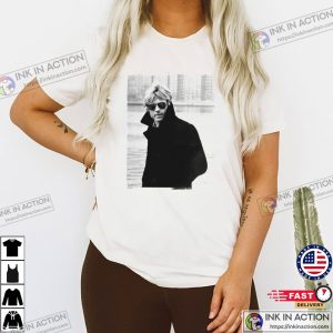 Robert Redford In Our Memory Graphic T-shirt Robert Redford In Our Memory Graphic T-shirt