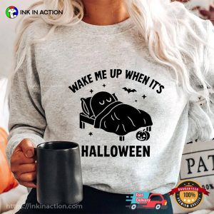 Wake Me Up When It’s Halloween Funny Spooky Ghost T-shirt