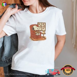 Fall Snoopy Thanksgiving, Peanuts Autumn Cozy T-shirt
