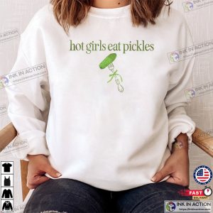 Hot Girls Eat Pickles Pickle Baby Funny T-shirt