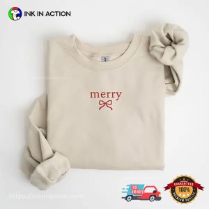 Minimal Merry Christmas Gift T shirt 3 InkInAction.com