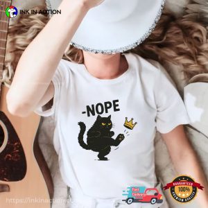 No Kings in America, Funny Political Meme T-Shirt