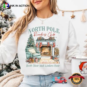 North Pole Readers Club Christmas Book Lover Gift T-shirt