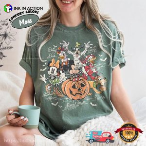 Retro Halloween Mickey And Friends Signatures Comfort Colors Tee