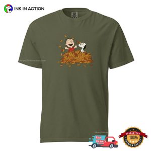Snoopy and Linus Playing Autumn Comfort Colors Tee 3