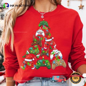 Retro Christmas Gaming Controller Xmas Tree T-shirt