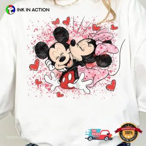 Mickey And Minnie Kissing Disney Valentines Shirt Mickey And Minnie Kissing Disney Valentines Shirt