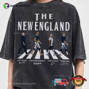The New England Walking Road Signatures Drake Maye Football T-shirt The New England Walking Road Signatures Drake Maye Football T-shirt