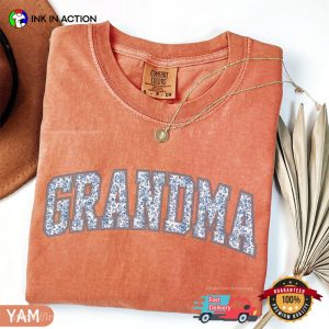 Classic Grandma Gift Comfort Colors Shirt Classic Grandma Gift Comfort Colors Shirt
