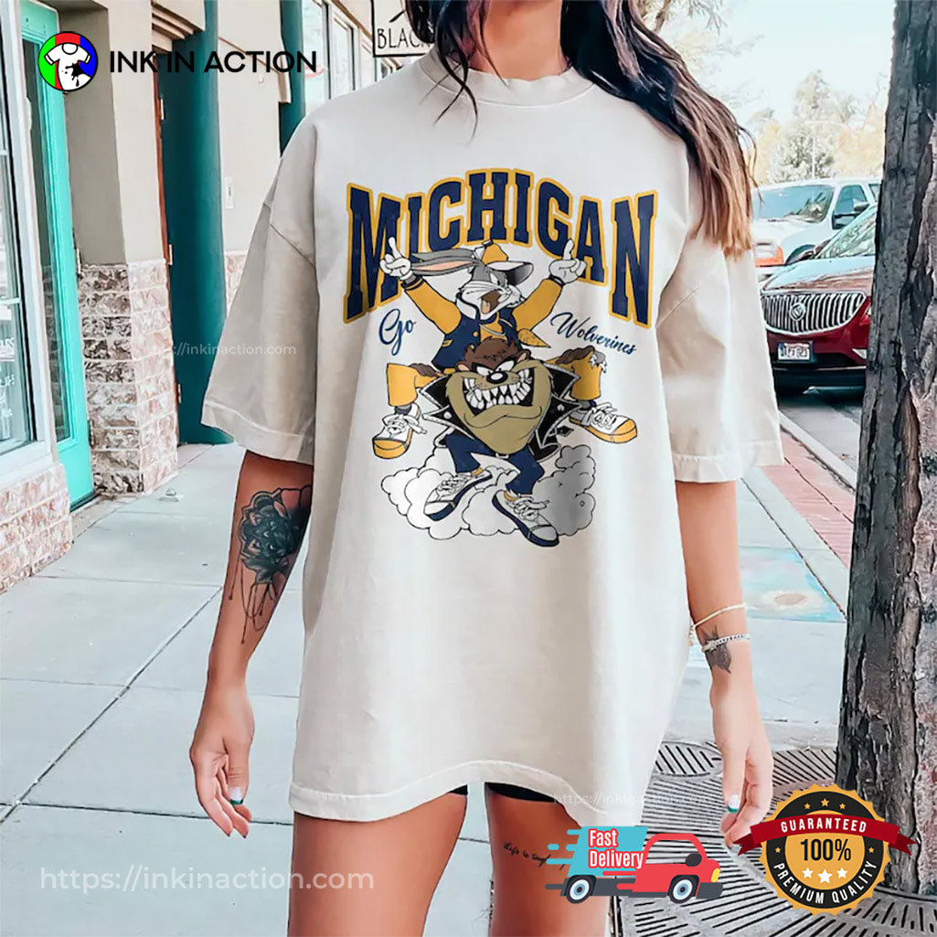 Looney Tune Go Michigan Wolverines 2026 NCAA Men's Basketball Comfort Colors Shirt Looney Tune Go Michigan Wolverines 2026 NCAA Men's Basketball Comfort Colors Shirt