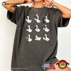 Goose Photographer Cute Camera Crew Comfort Colors Shirt
