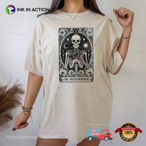 The Photographer Tarot Card, Photographer Skeleton Comfort Colors Shirt