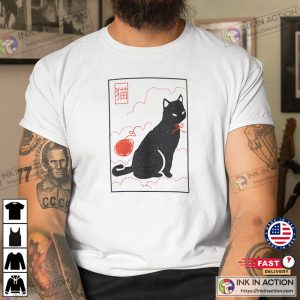 Black Cat And Ball Of Yarn Japanese Style Art Tee