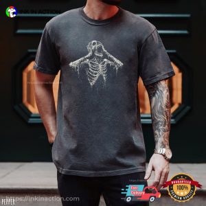 Screaming Ghoul Undead Spooky Scary Skeleton Comfort Colors Shirt Screaming Ghoul Undead Spooky Scary Skeleton Comfort Colors Shirt